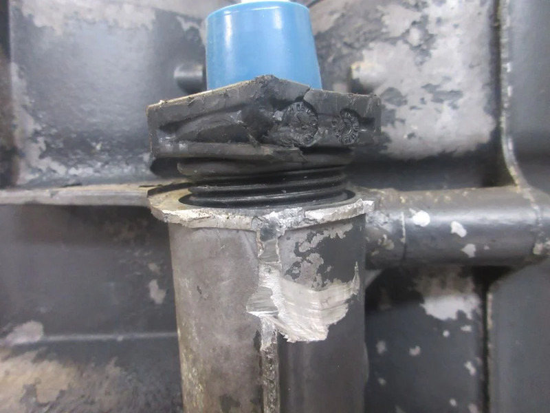 Scania 2052847//2238138 BRANSTOFFILTER SCANIA R 450 EURO 6 - Fuel filter for Truck: picture 5 Scania 2052847//2238138 BRANSTOFFILTER SCANIA R 450 EURO 6 - Fuel filter for Truck: picture 5