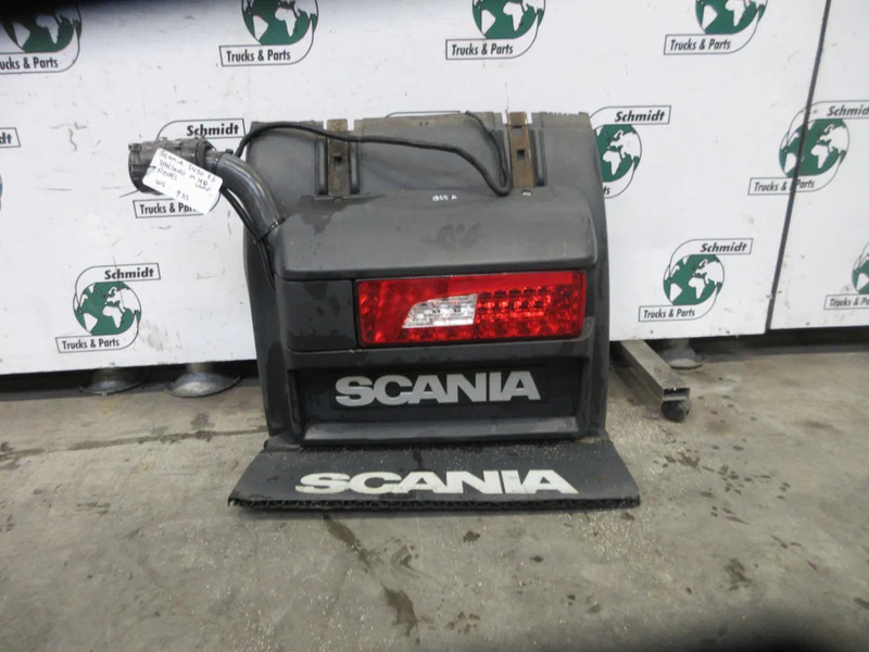 Scania 2380953 // 2476460 // 2054594 // 2302631 SPATBORD MET LED NGS RECHTS - Tail light for Truck: picture 3 Scania 2380953 // 2476460 // 2054594 // 2302631 SPATBORD MET LED NGS RECHTS - Tail light for Truck: picture 3