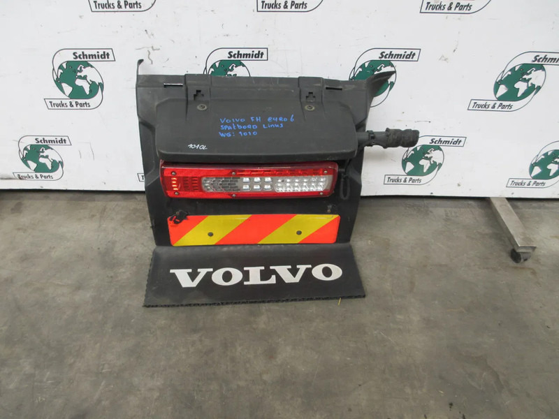 Volvo 23354972 // 23359974 // 22087684 // 22087691 R+L LED LAMP SPATBORT VOLVO 2021 - Frame/ Chassis for Truck: picture 5 Volvo 23354972 // 23359974 // 22087684 // 22087691 R+L LED LAMP SPATBORT VOLVO 2021 - Frame/ Chassis for Truck: picture 5