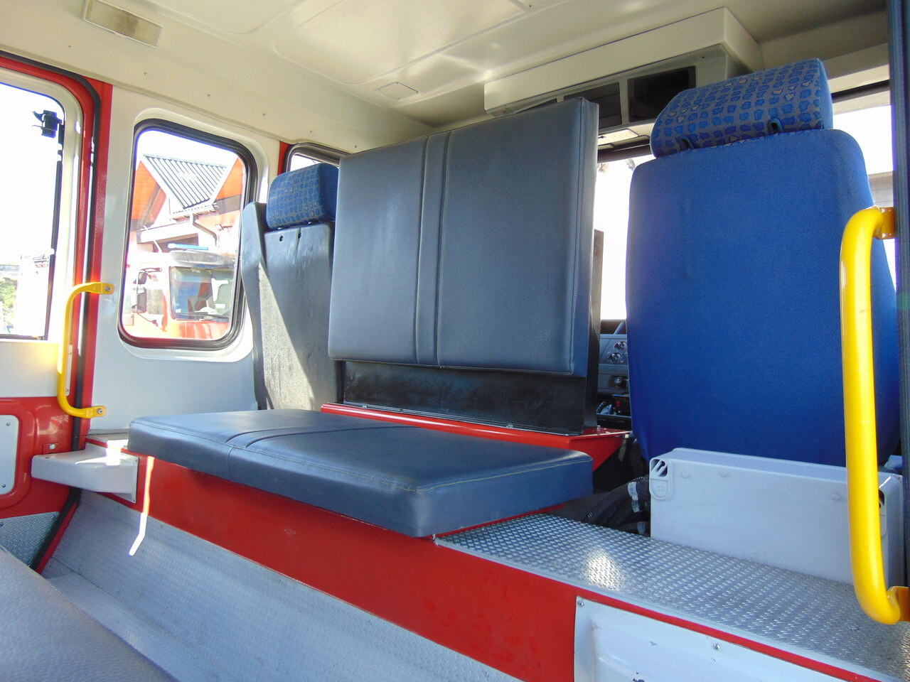 Leasing of MAN LE250B SIDES MAN LE250B SIDES: picture 16