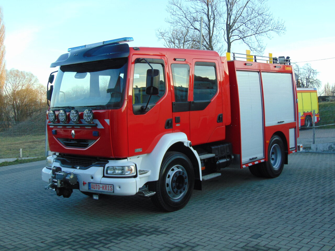 RENAULT Midlum 270dCi Camiva - Fire truck: picture 1 RENAULT Midlum 270dCi Camiva - Fire truck: picture 1