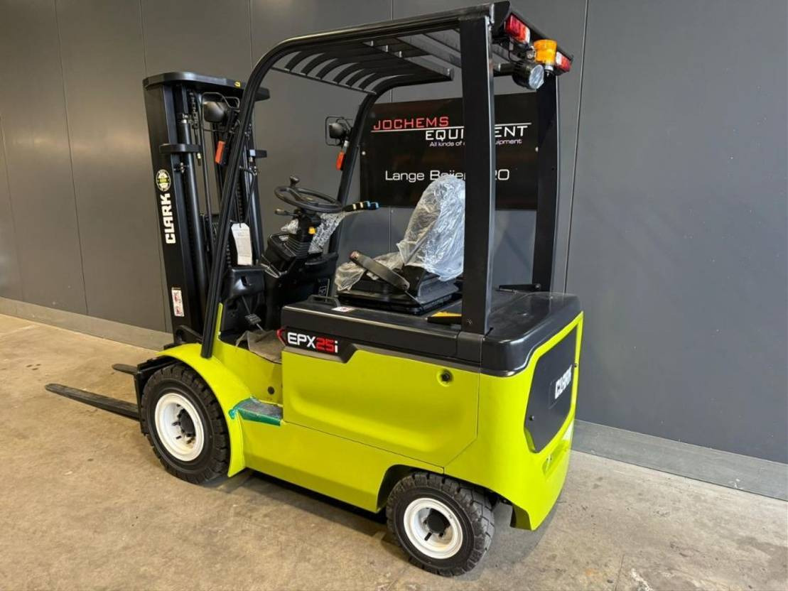 Clark EPX25i - Forklift: picture 2 Clark EPX25i - Forklift: picture 2