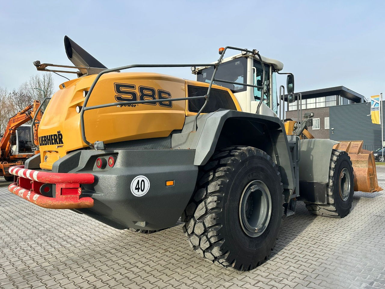 Liebherr L586 Xpower - Wheel loader: picture 3 Liebherr L586 Xpower - Wheel loader: picture 3