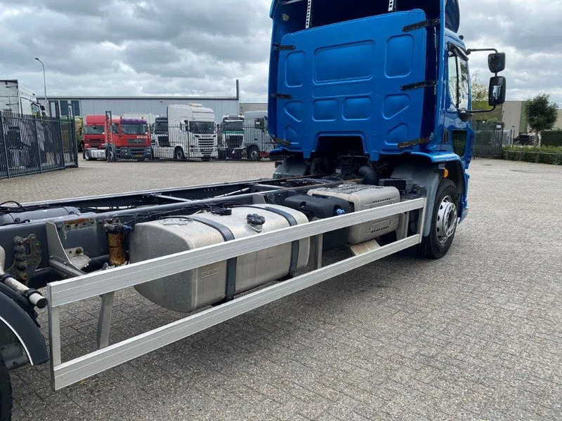 Cab chassis truck DAF LF290 / ONLY:429873KM / LWDS / GOOD TYRES / AUTOMATIC / EURO-6 / 2018: picture 8 Cab chassis truck DAF LF290 / ONLY:429873KM / LWDS / GOOD TYRES / AUTOMATIC / EURO-6 / 2018: picture 8