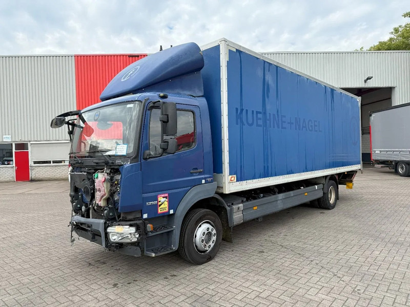 Mercedes-Benz Atego 1218 / ENGINE RUNNING / ONLY:204997 KM / CLOSED BOX / PLATFORM 1500KG / LWDS / AIRCO / AUTOMATIC / EURO-6 / 2017 - Box truck: picture 1 Mercedes-Benz Atego 1218 / ENGINE RUNNING / ONLY:204997 KM / CLOSED BOX / PLATFORM 1500KG / LWDS / AIRCO / AUTOMATIC / EURO-6 / 2017 - Box truck: picture 1