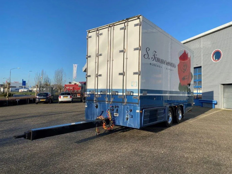 Tracon UDEN TM.180 / NL TRAILER / THROUGH-LOADING SYSTEM / ISOLATED / ALCOA / PLATFORM 2000 KG / 2003 - Refrigerator trailer: picture 1 Tracon UDEN TM.180 / NL TRAILER / THROUGH-LOADING SYSTEM / ISOLATED / ALCOA / PLATFORM 2000 KG / 2003 - Refrigerator trailer: picture 1