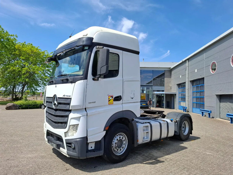 Tractor unit Mercedes-Benz Actros 1945 / HYDRAULICS / LWDS / SMART TACHO / 2XBED / FRIDGE / AUTOMATIC / EURO-6 / 2019: picture 1