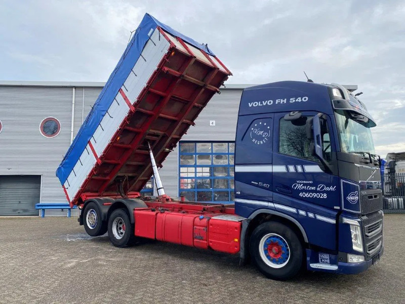 Volvo FH4-540 / VEB+ / ACC / LWDS / 3SIDE TIPPER / DYNAMIC STEERING / LEATHER / FULL-AIR / AUTOMATIC / EURO-6 / 2017 - Tipper: picture 4 Volvo FH4-540 / VEB+ / ACC / LWDS / 3SIDE TIPPER / DYNAMIC STEERING / LEATHER / FULL-AIR / AUTOMATIC / EURO-6 / 2017 - Tipper: picture 4
