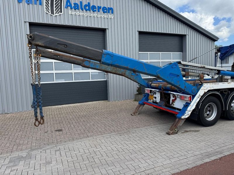 DAF CF400 6x2 VDL P18 ton, Remote Control, Automatic Curtain - Skip loader truck: picture 3 DAF CF400 6x2 VDL P18 ton, Remote Control, Automatic Curtain - Skip loader truck: picture 3