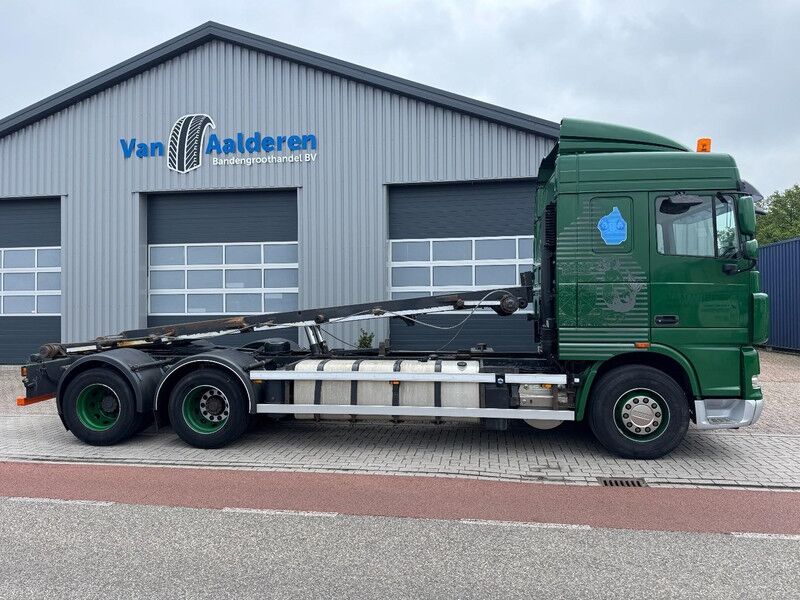 DAF XF105-460 FAS , Manual, Retarder, NCH Kipper, 10 Wheels - Container transporter/ Swap body truck: picture 2 DAF XF105-460 FAS , Manual, Retarder, NCH Kipper, 10 Wheels - Container transporter/ Swap body truck: picture 2