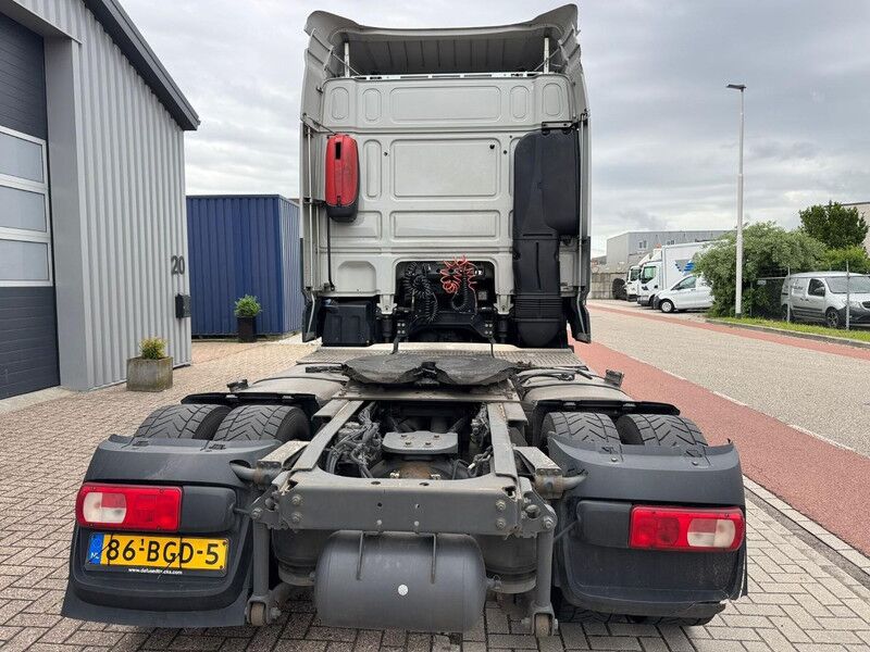DAF XF 440 Space 4x2, Steel- / Airsuspension - Tractor unit: picture 3 DAF XF 440 Space 4x2, Steel- / Airsuspension - Tractor unit: picture 3