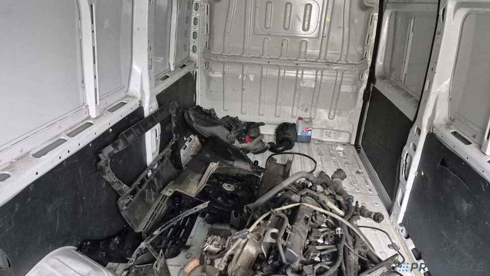 OPEL MOVANO 2,2 CDTi 121 kW - nepojízdný - demontovaný motor s převodovkou - Refrigerated van: picture 5 OPEL MOVANO 2,2 CDTi 121 kW - nepojízdný - demontovaný motor s převodovkou - Refrigerated van: picture 5