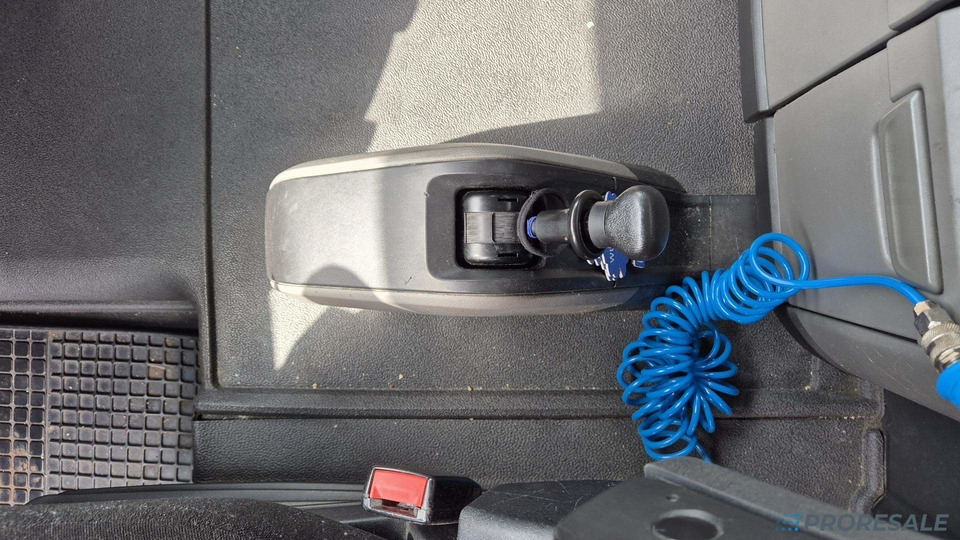 Tractor unit MAN TGX 18.500 XXL LOW DECK EURO 6: picture 7 Tractor unit MAN TGX 18.500 XXL LOW DECK EURO 6: picture 7