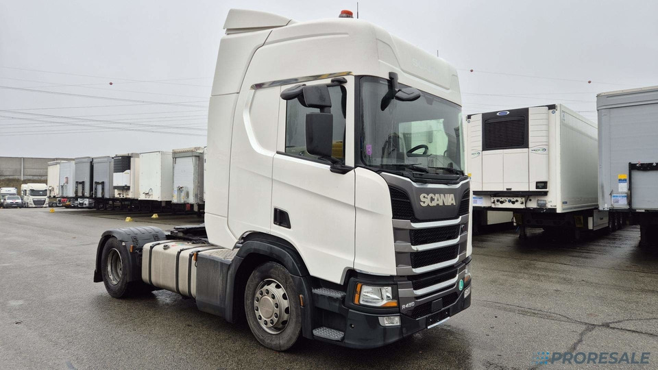 SCANIA R450 N323 NGS TOP LINE EURO 6 - Tractor unit: picture 1 SCANIA R450 N323 NGS TOP LINE EURO 6 - Tractor unit: picture 1