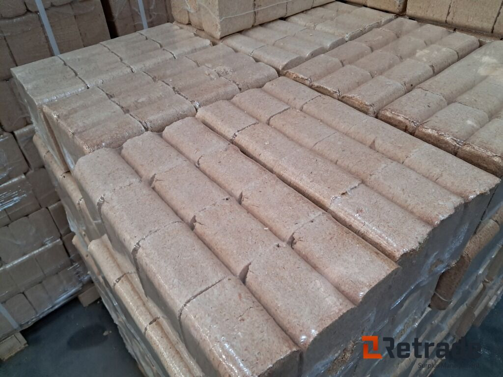 33 paller RUF træbriketter - Tool/ Equipment: picture 3 33 paller RUF træbriketter - Tool/ Equipment: picture 3