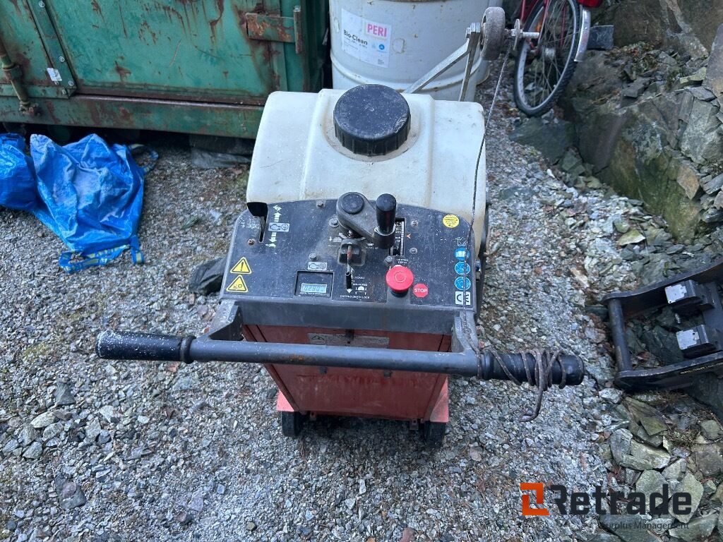 Asfalt sag Husqvarna FS 413 - Construction machinery: picture 3 Asfalt sag Husqvarna FS 413 - Construction machinery: picture 3