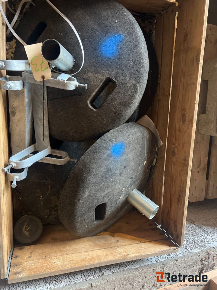 Fot til veiskilt - Construction equipment: picture 2 Fot til veiskilt - Construction equipment: picture 2