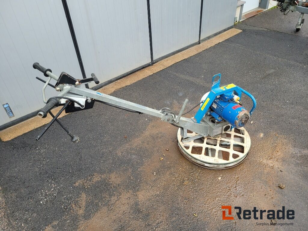 Glättare Tremix G 610 E eldriven - Construction equipment: picture 3 Glättare Tremix G 610 E eldriven - Construction equipment: picture 3