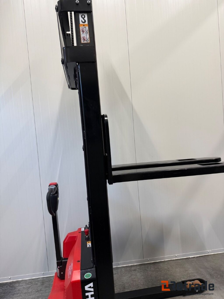 Hangcha A12 elektrisk pallestabler - Construction equipment: picture 2 Hangcha A12 elektrisk pallestabler - Construction equipment: picture 2