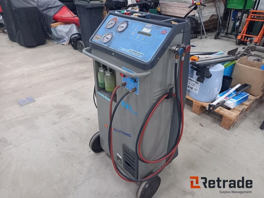 Christonik Aircon fyldestation - Industrial equipment: picture 1 Christonik Aircon fyldestation - Industrial equipment: picture 1