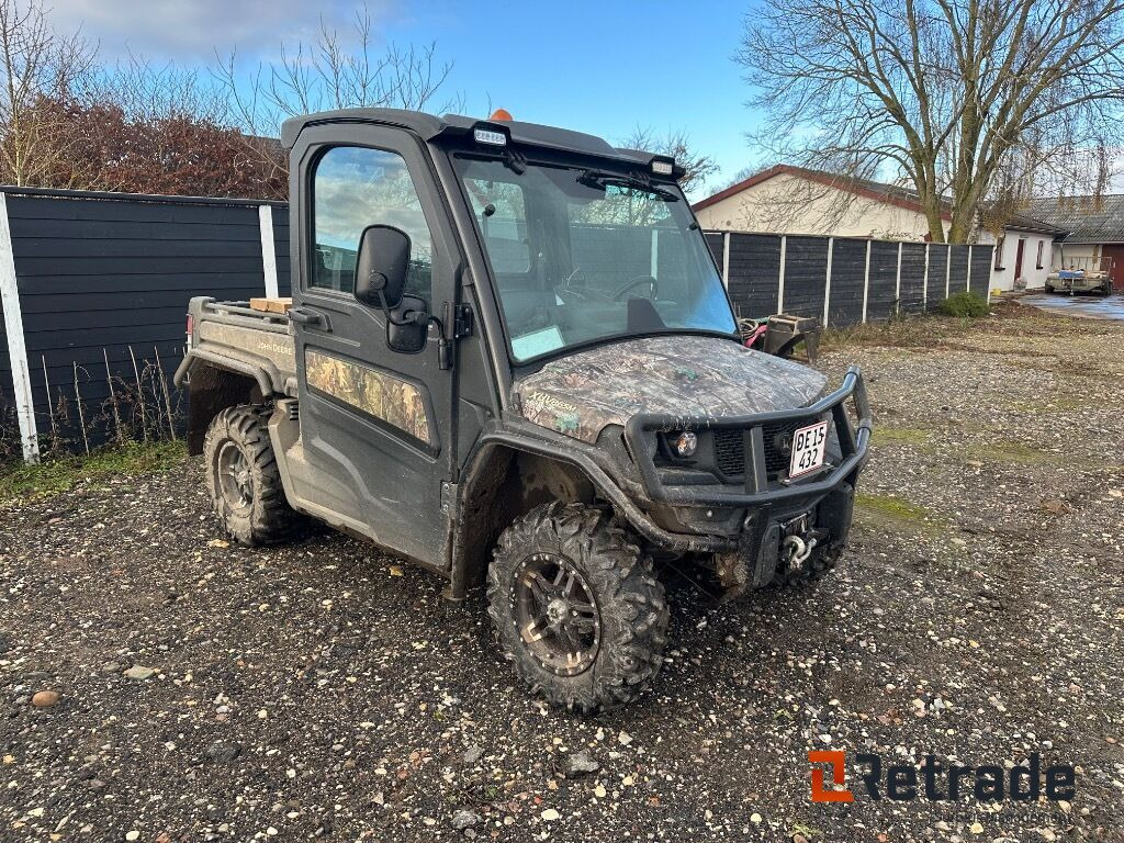JOHN DEERE XUV865M UTV 4 x 4 - Side-by-side/ ATV: picture 3 JOHN DEERE XUV865M UTV 4 x 4 - Side-by-side/ ATV: picture 3