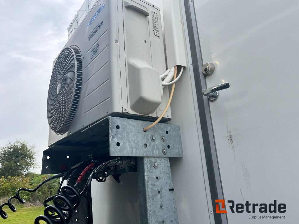 Vending trailer Lastbiltrailer MTDK - AMT ÅN 300 Lukket Special udstillings trailer.: picture 11