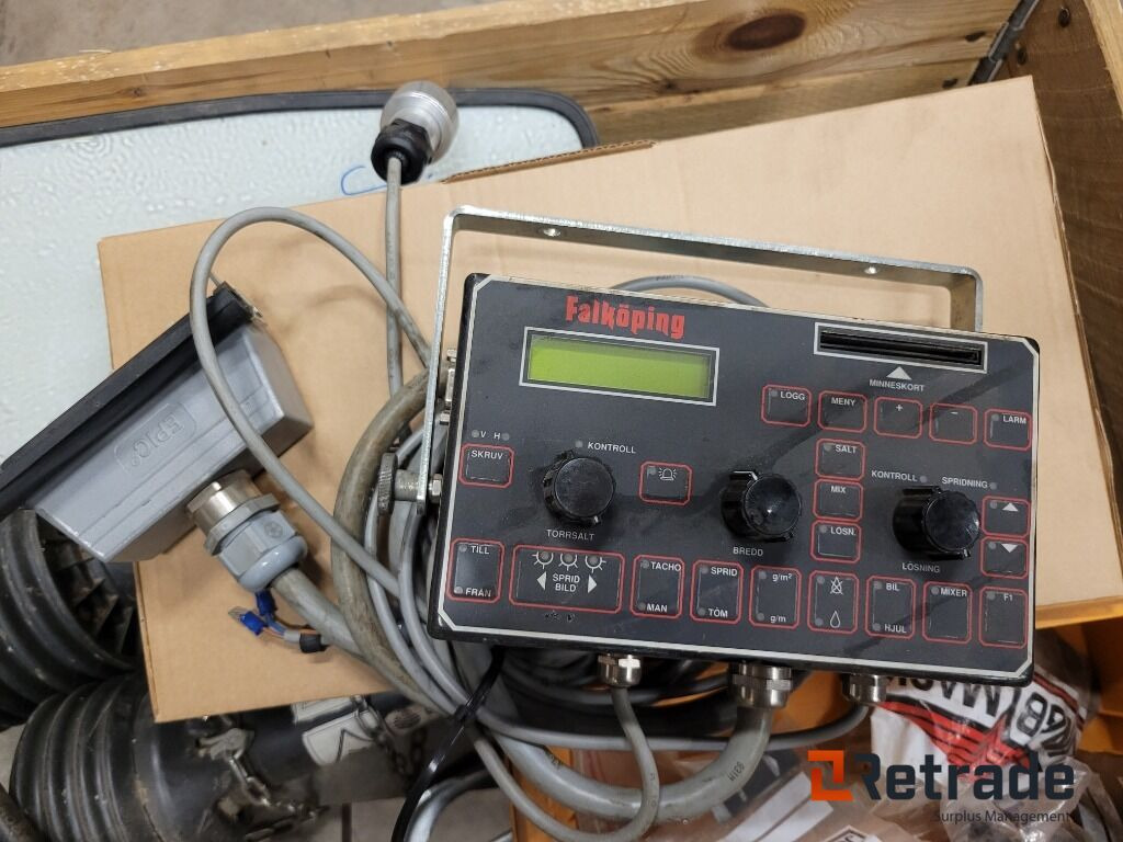 Manöverpanel Falköping Friggesåkers C7 - Construction equipment: picture 1 Manöverpanel Falköping Friggesåkers C7 - Construction equipment: picture 1