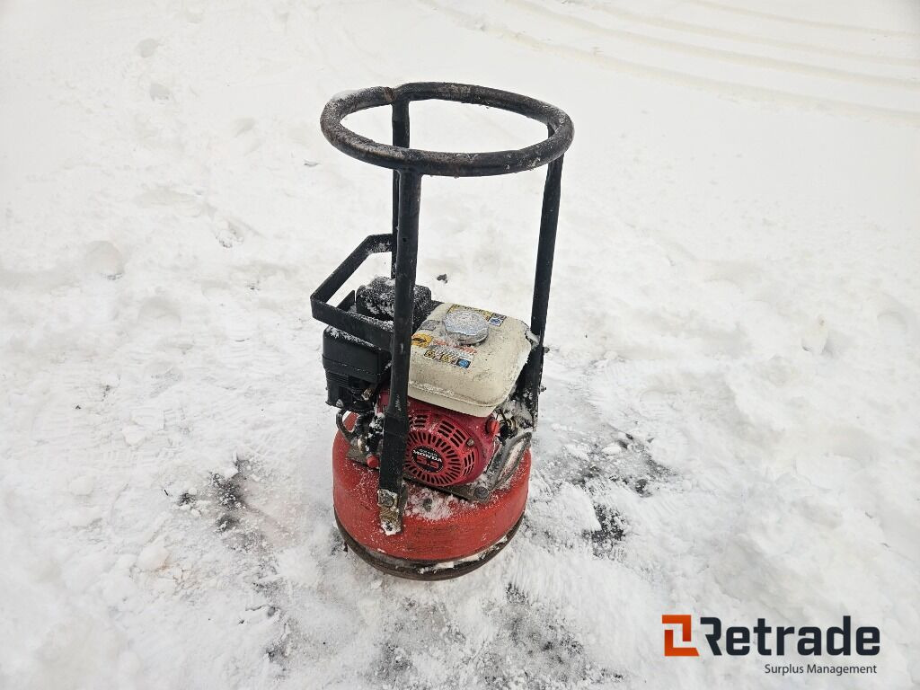 Rundpadda Dynapc LX90 - Construction equipment: picture 1 Rundpadda Dynapc LX90 - Construction equipment: picture 1