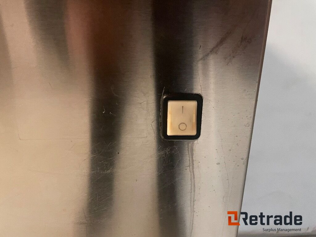 Tallriksdispenser/Tallriksvärmare - Food processing equipment: picture 3 Tallriksdispenser/Tallriksvärmare - Food processing equipment: picture 3