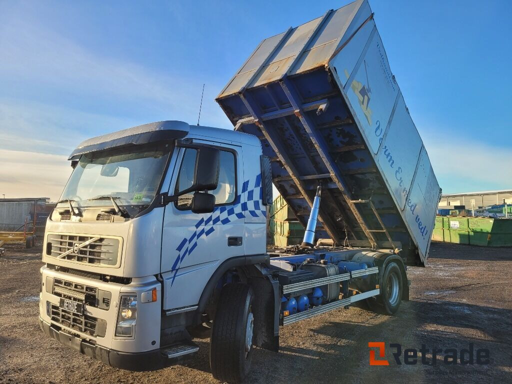Tippbil Volvo FM12 4x2 420 med låga mil (Reservationspris uppnått!) - Tipper: picture 1 Tippbil Volvo FM12 4x2 420 med låga mil (Reservationspris uppnått!) - Tipper: picture 1