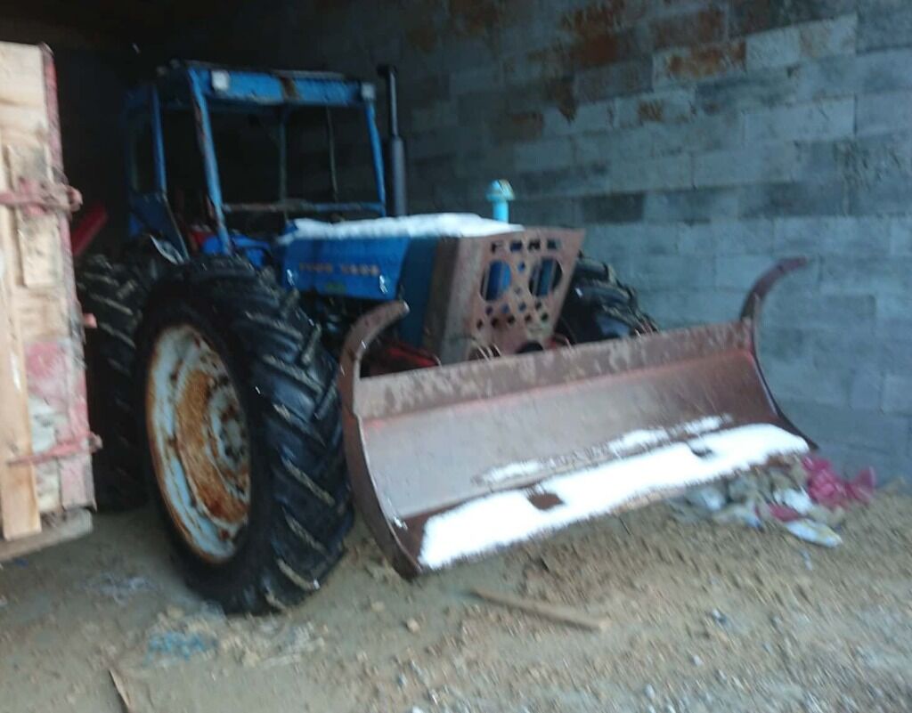 Traktor County County 754 4x4 - Farm tractor: picture 2 Traktor County County 754 4x4 - Farm tractor: picture 2