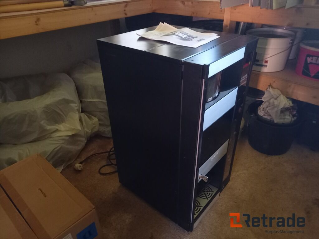 Wittenborg ES FB 9100 kaffeautomat - Food processing equipment: picture 3 Wittenborg ES FB 9100 kaffeautomat - Food processing equipment: picture 3