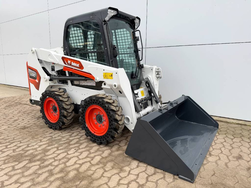 Skid steer loader Bobcat S510 - New / Unused / Closed Cabine / AC: picture 6