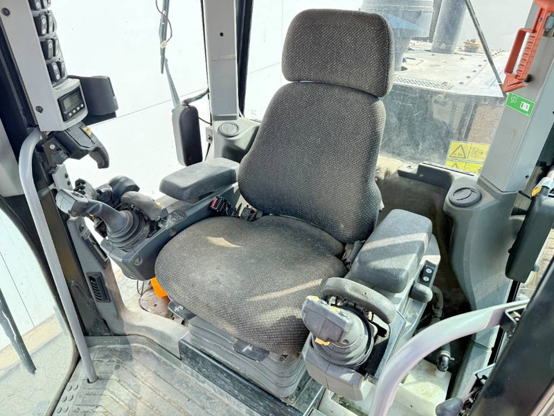Cat 140M AWD 6x6 VHP Plus - Snowblade/ Ripper - Grader: picture 5 Cat 140M AWD 6x6 VHP Plus - Snowblade/ Ripper - Grader: picture 5