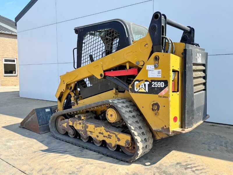 Cat 259D - Two-Speed Compact Track Loader - Skid steer loader: picture 3 Cat 259D - Two-Speed Compact Track Loader - Skid steer loader: picture 3