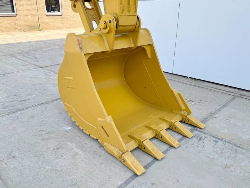 New Crawler excavator Cat 320D3 GC - New / Unused / *2025 Model*: picture 16