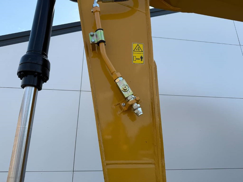 New Crawler excavator Cat 320D3 GC - New / Unused / *2025 Model*: picture 14