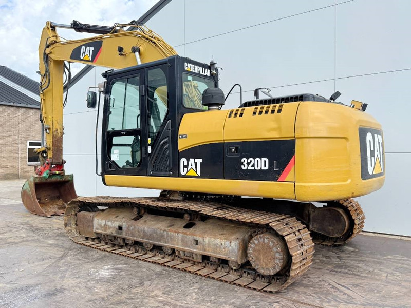 Cat 320DL - Hammer Lines / Quick Coupler - Crawler excavator: picture 3 Cat 320DL - Hammer Lines / Quick Coupler - Crawler excavator: picture 3