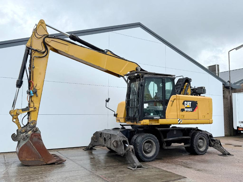 Cat MH3022 HCR - German Machine / Triple Boom - Waste/ Industry handler: picture 2 Cat MH3022 HCR - German Machine / Triple Boom - Waste/ Industry handler: picture 2