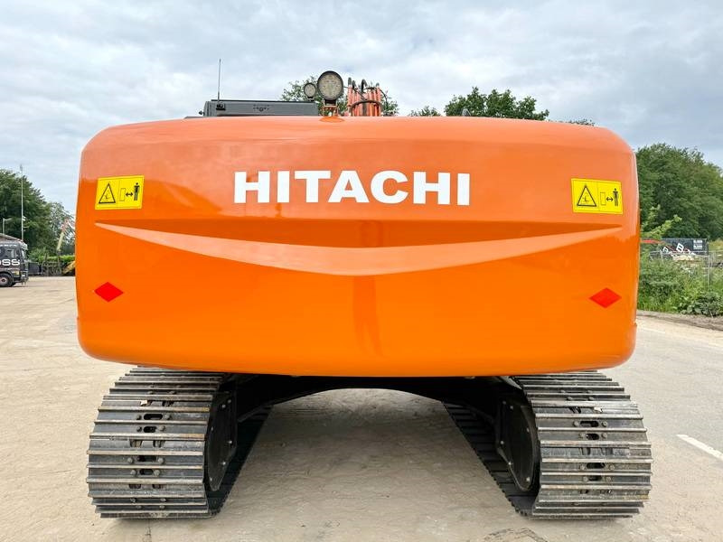 Hitachi ZX220LC-5G / 2025 ULTRA MODEL / ISUZU ENGINE - Crawler excavator: picture 4 Hitachi ZX220LC-5G / 2025 ULTRA MODEL / ISUZU ENGINE - Crawler excavator: picture 4