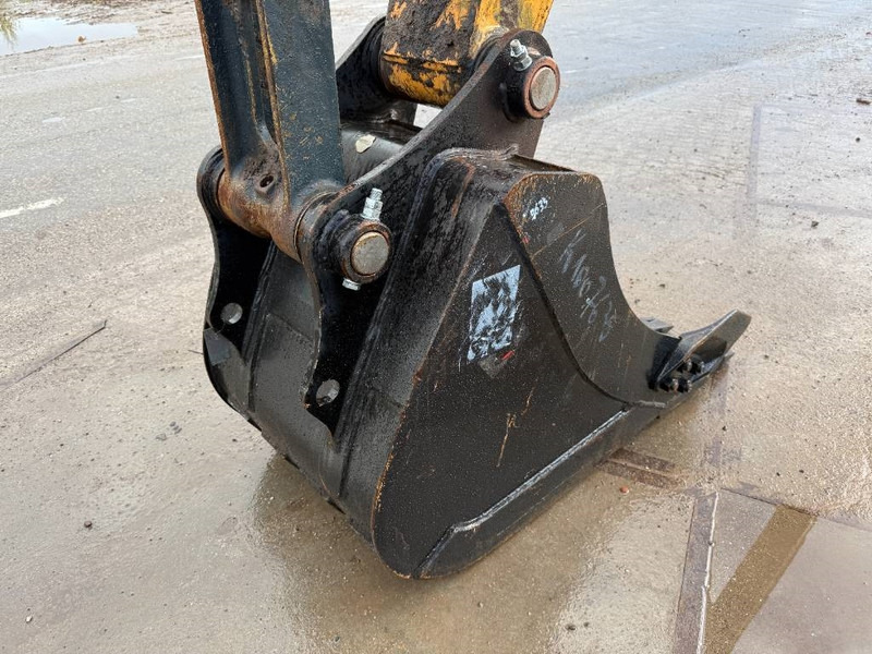 Excavator Hyundai HX300LR - 18m Long Reach / Auto Greasing: picture 15