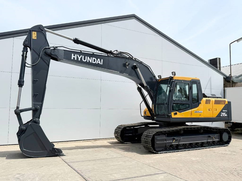 Hyundai R215L Smart Plus *2025 Model* - New / Unused - Crawler excavator: picture 2 Hyundai R215L Smart Plus *2025 Model* - New / Unused - Crawler excavator: picture 2