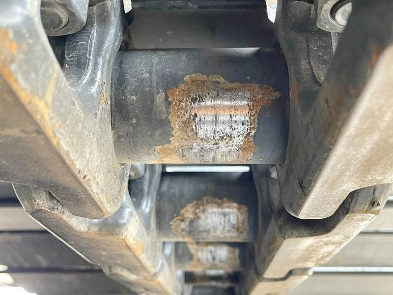 New Excavator Hyundai R245LR - 16 meter Long Reach / New / Unused: picture 15