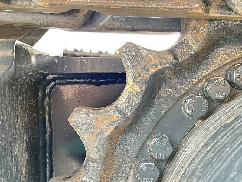 New Excavator Hyundai R245LR - 16 meter Long Reach / New / Unused: picture 14