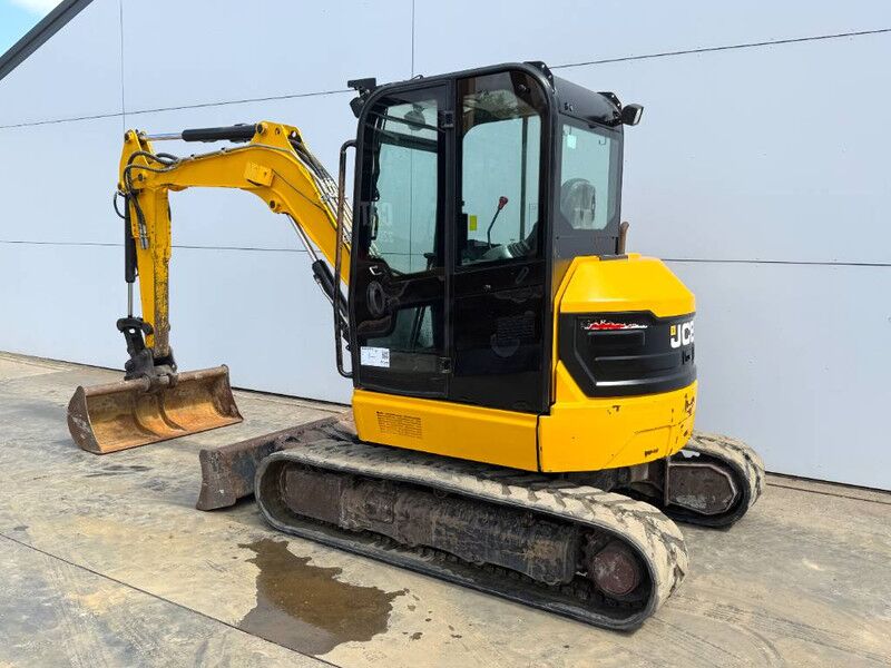 JCB 48Z-1 - Hammer Lines / Quick Coupler - Mini excavator: picture 3 JCB 48Z-1 - Hammer Lines / Quick Coupler - Mini excavator: picture 3