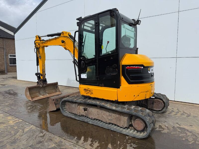 JCB 48Z-1 - Hammer Lines / Quick Coupler - Mini excavator: picture 3 JCB 48Z-1 - Hammer Lines / Quick Coupler - Mini excavator: picture 3