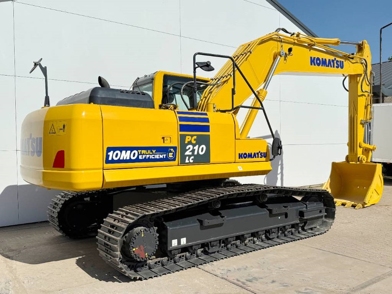 Komatsu PC210LC-10M0 - New / Unused / Hammer Lines - Crawler excavator: picture 5 Komatsu PC210LC-10M0 - New / Unused / Hammer Lines - Crawler excavator: picture 5
