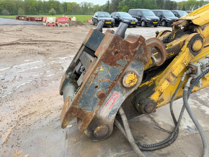 Crawler excavator Komatsu PC490LC-10 UHD - 29m Demolition / Oilquick: picture 19 Crawler excavator Komatsu PC490LC-10 UHD - 29m Demolition / Oilquick: picture 19