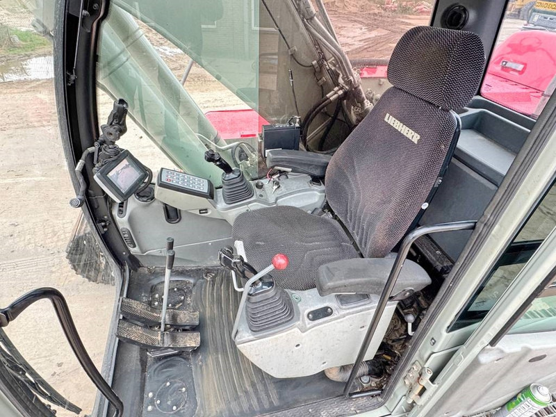 Crawler excavator Liebherr R926WLC - Dutch Machine / Camera / Quick Coupler: picture 6 Crawler excavator Liebherr R926WLC - Dutch Machine / Camera / Quick Coupler: picture 6