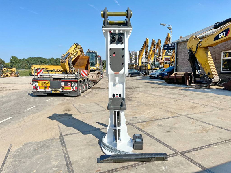 Maxx 2000 hammer (silent)- 18-26ton machine - Hydraulic hammer for Construction machinery: picture 5 Maxx 2000 hammer (silent)- 18-26ton machine - Hydraulic hammer for Construction machinery: picture 5